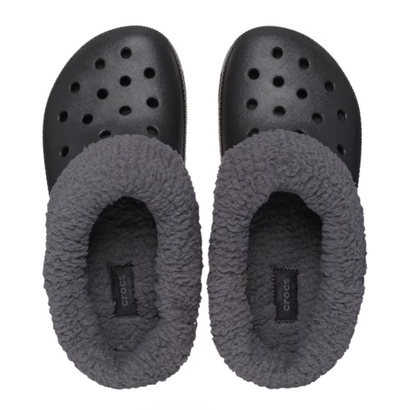 CROCS Classic Blitzen Clog: Black and Gray Fleece-Lined Clogs - Picture 6 of 6